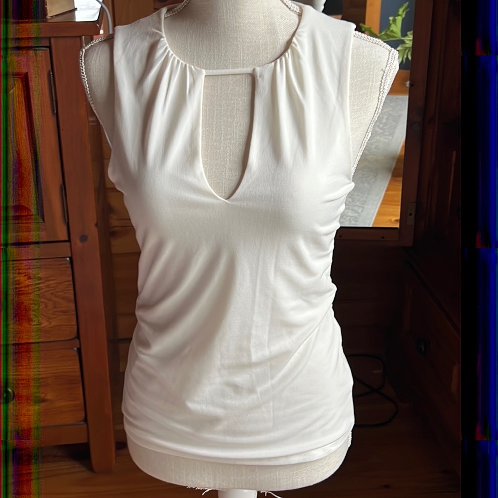 Express dressy tank top Ivory